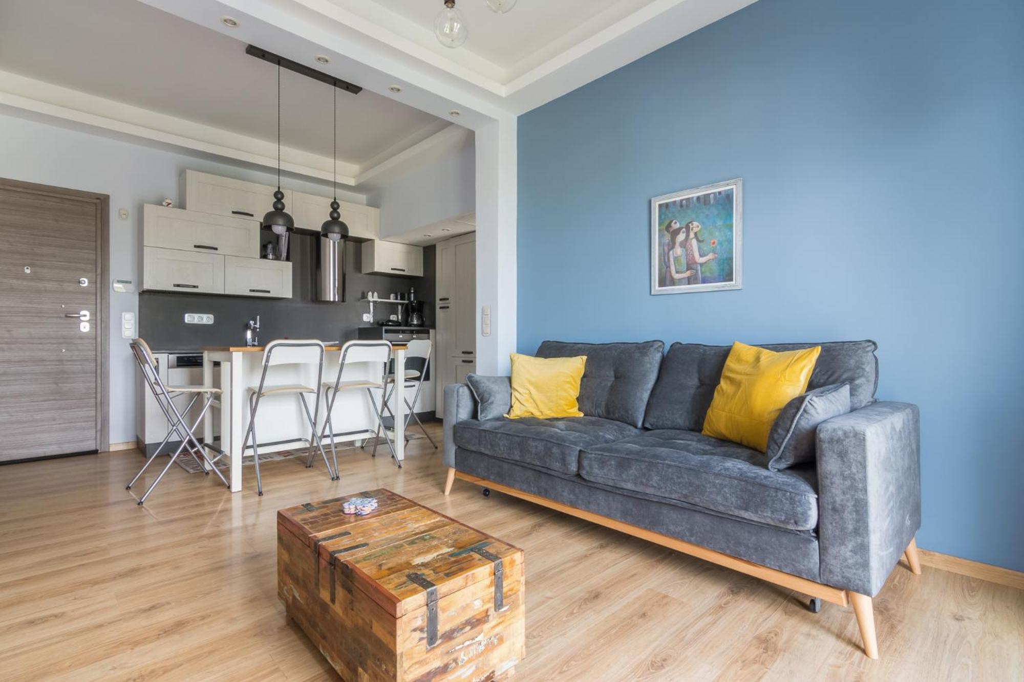 Apartment Stratum By Lobbysquare